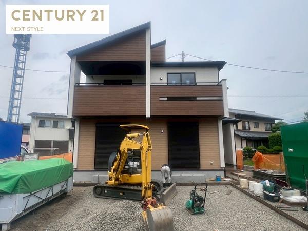 甲府市中小河原町の新築一戸建