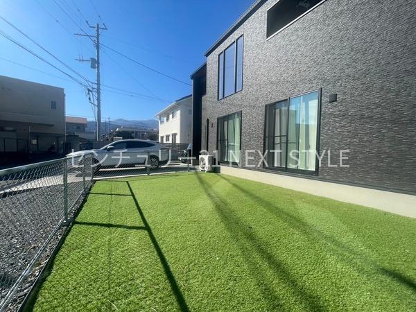 南アルプス市在家塚の中古一戸建て