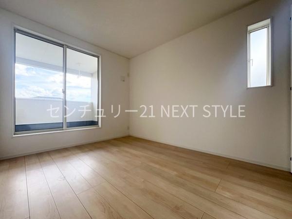 甲府市里吉２丁目の新築一戸建