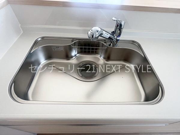 甲府市里吉２丁目の新築一戸建