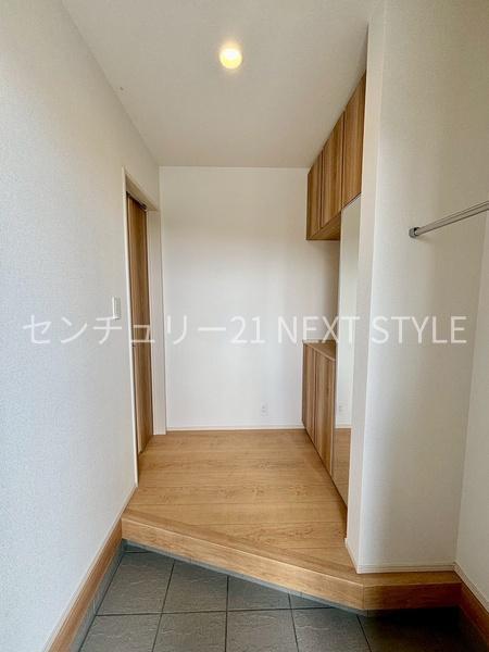 甲府市新田町の新築一戸建