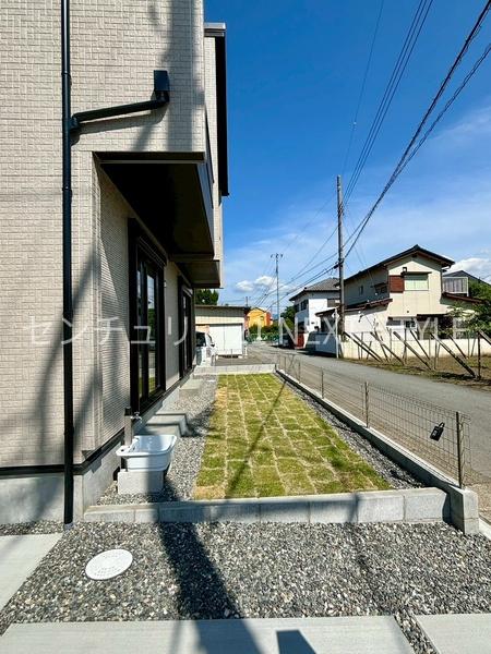 甲府市里吉４丁目の新築一戸建
