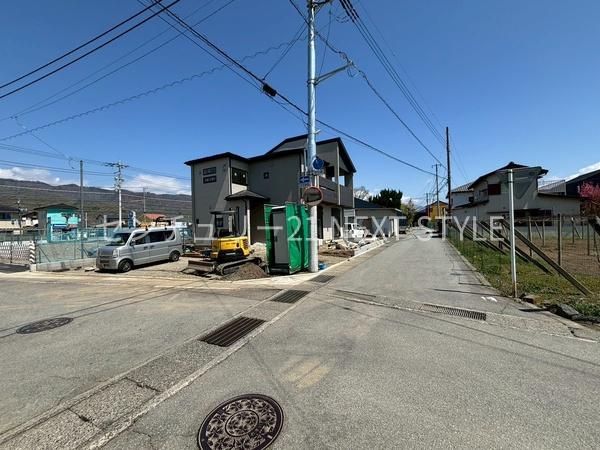 甲府市里吉４丁目の新築一戸建