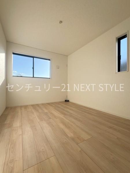 甲斐市篠原の新築一戸建(洋室)