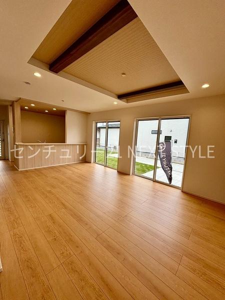 南アルプス市下宮地の新築一戸建(リビング)