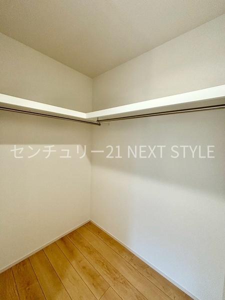 南アルプス市下宮地の新築一戸建(収納)