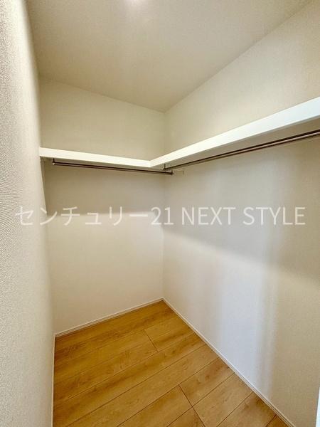 南アルプス市下宮地の新築一戸建(収納)