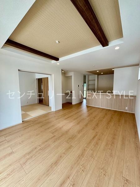 甲府市羽黒町の新築一戸建(リビング)