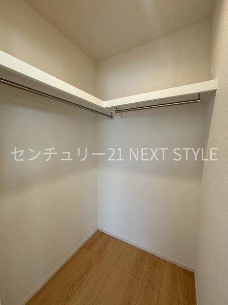 甲府市羽黒町の新築一戸建(収納)