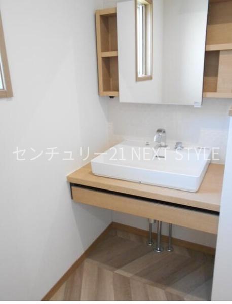 甲府市下今井町の中古一戸建て