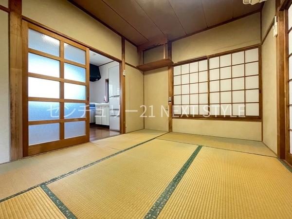 甲府市里吉１丁目の中古一戸建て