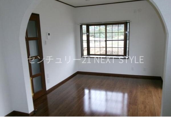 甲府市下向山町の中古一戸建て(洋室)