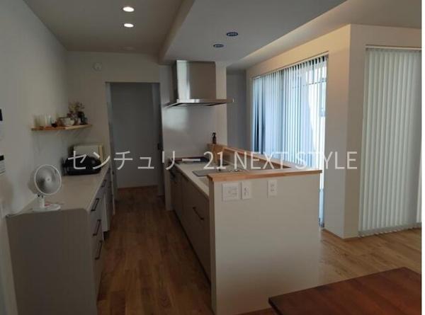 笛吹市御坂町成田の中古一戸建