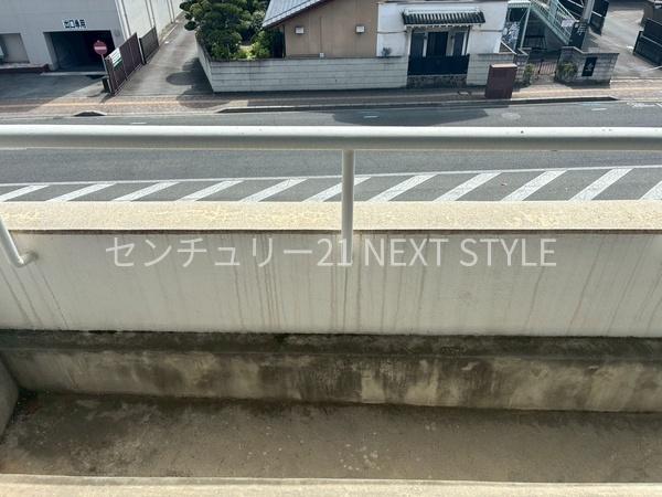 甲府市宝2丁目　住居兼事務所