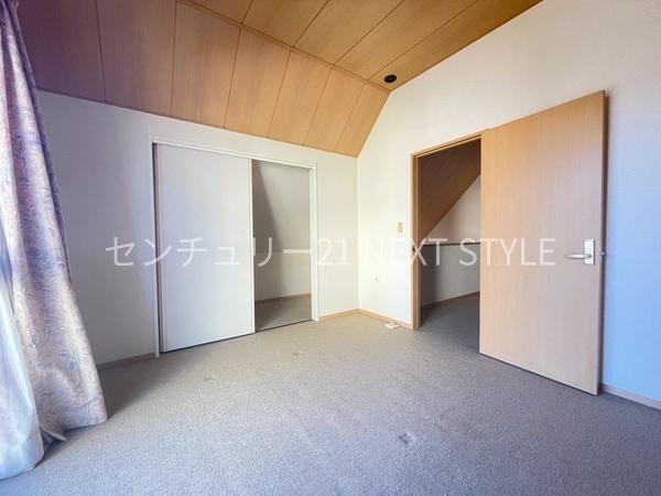 甲府市国母８丁目の中古一戸建て