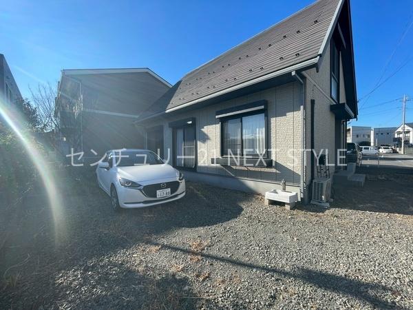 甲府市国母８丁目の中古一戸建て