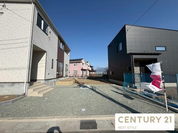 中央市成島の新築一戸建
