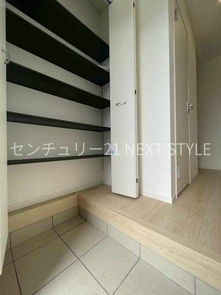 中央市西花輪の新築一戸建