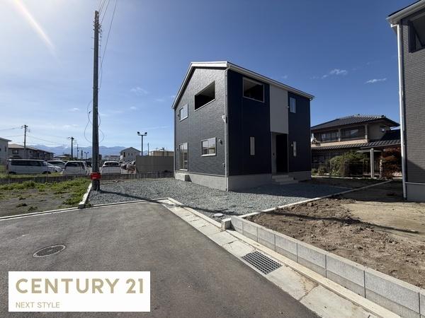 笛吹市石和町河内の新築一戸建