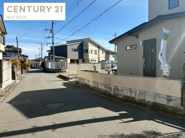 甲斐市下今井の中古一戸建