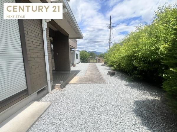 甲斐市龍地の中古一戸建て