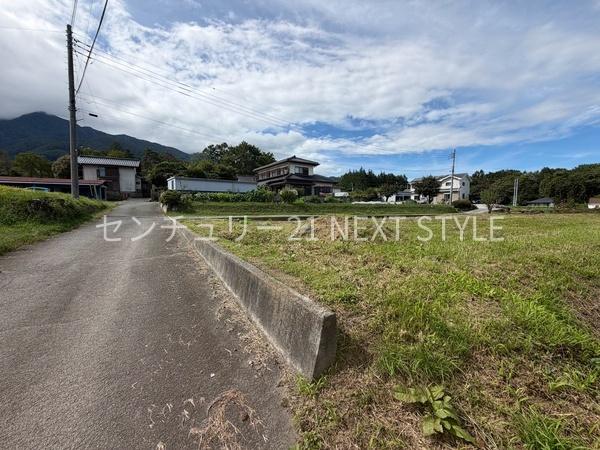 北杜市白州町大坊の売土地