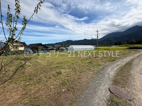 北杜市白州町大坊の土地