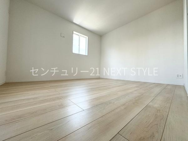 中巨摩郡昭和町築地新居の中古一戸建て