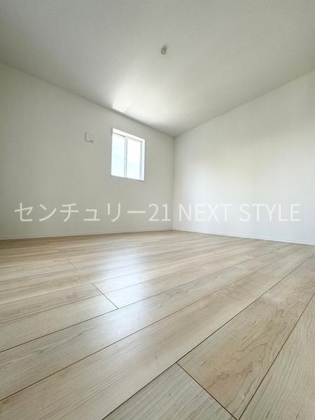 中巨摩郡昭和町築地新居の中古一戸建て