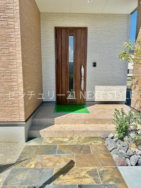 甲府市蓬沢町の新築一戸建