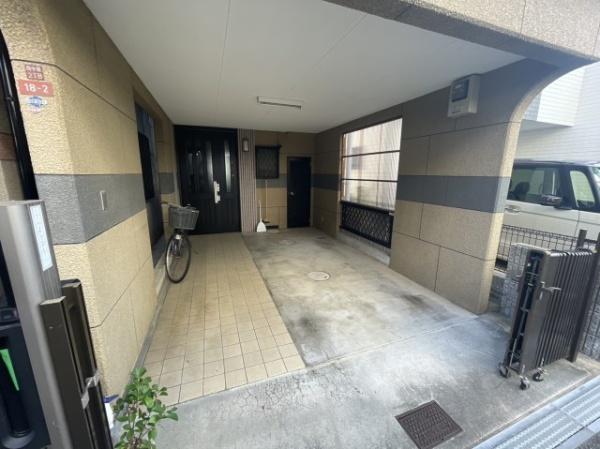 枚方市南中振２丁目の中古一戸建て