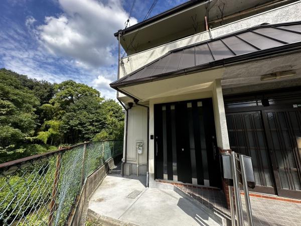 高槻市山手町１丁目の中古テラスハウス