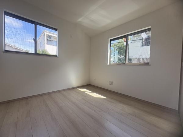 高槻市寿町１丁目の新築一戸建