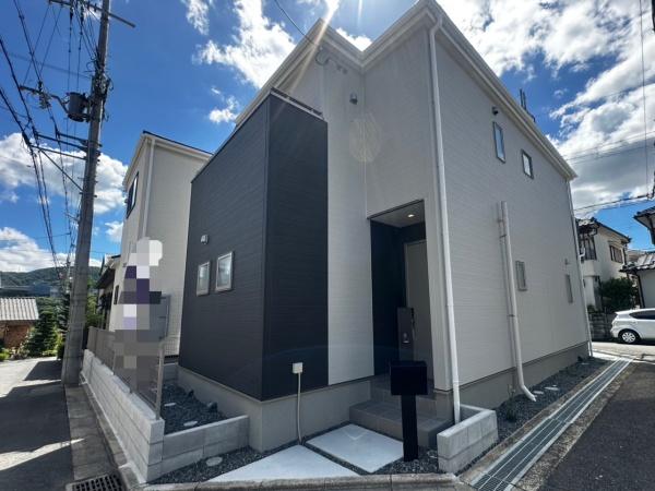 高槻市日吉台七番町の新築一戸建