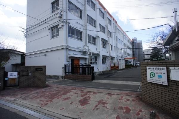 クレアガーデン高槻松風館(高槻市立第六中学校)