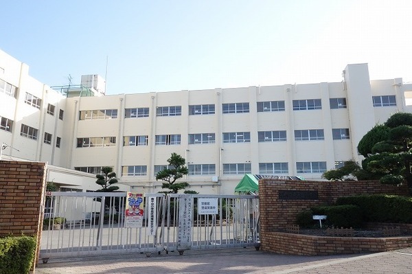 高槻市氷室町５丁目の新築一戸建(高槻市立南平台小学校)