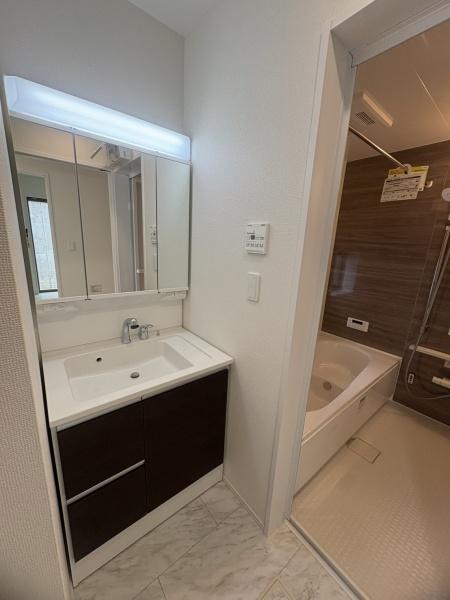 高槻市郡家新町の新築一戸建