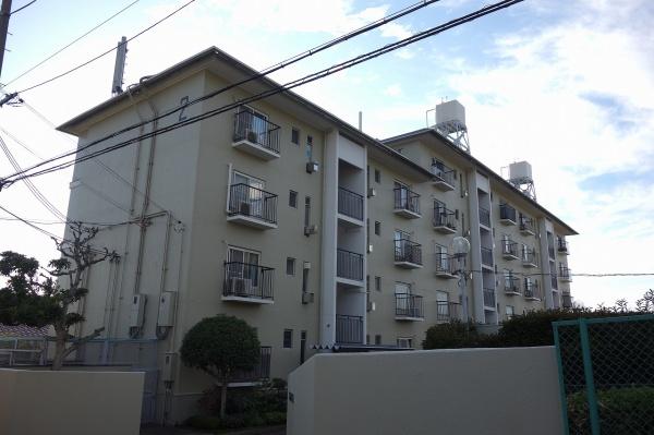 メゾン高槻２号棟