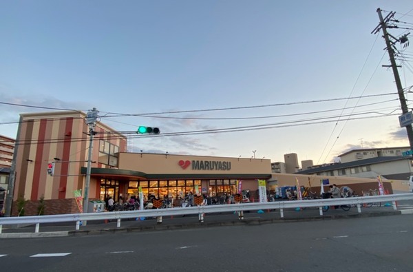 高槻市真上町２丁目の中古一戸建て(マルヤス西真上店)