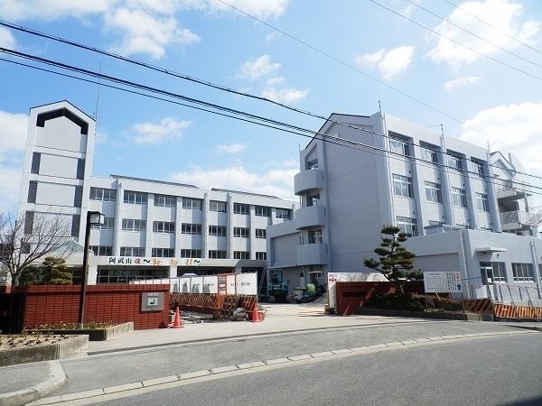 高槻市大和２丁目の新築一戸建(高槻市立阿武山中学校)