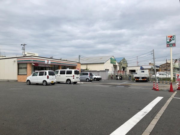 高槻市柱本６丁目の新築一戸建(セブンイレブン高槻柱本店)