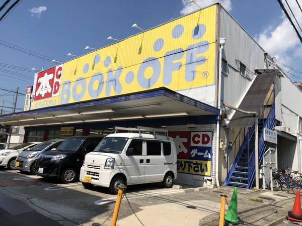 メゾン津之江(ブックオフ高槻栄店)