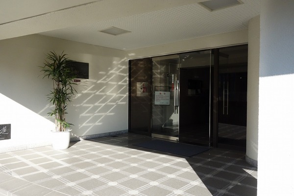 日商岩井高槻マンション