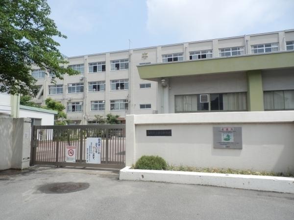 高槻市柱本6丁目の中古一戸建て(高槻市立第七中学校)