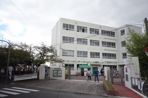 高槻市津之江北町の中古一戸建て(高槻市立津之江小学校)