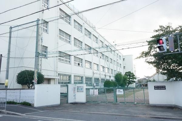 高槻市深沢本町の土地(高槻市立南大冠小学校)