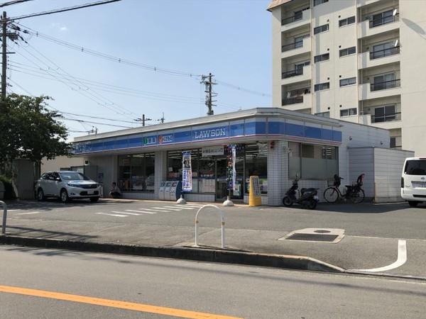 ランフォルセ高槻フォーリア(ローソン　高槻市土室町店)