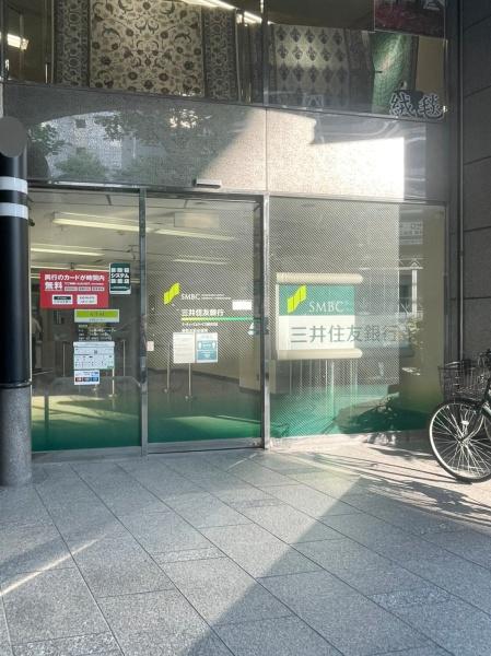 ローレルタワー堺筋本町(三井住友銀行堺筋本町出張所)