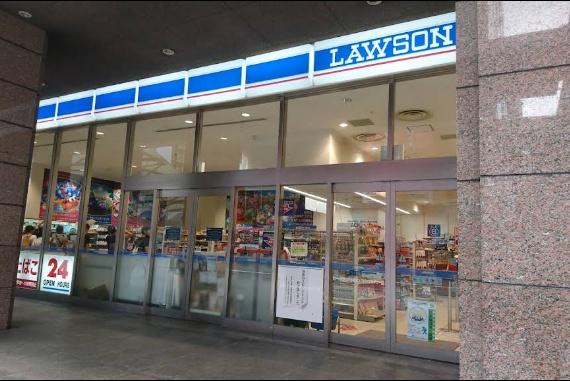 ルナタワー・ハリウッドプレイス(ローソンホテル京阪ユニバーサルタワー店)