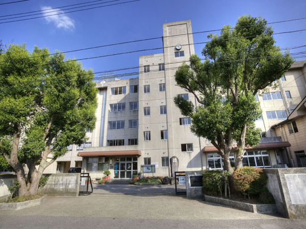ウィズ松戸見晴らしの丘(松戸市立和名ケ谷中学校)